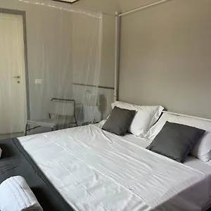 eureka-studio-apartment.catania-hotels.net/
